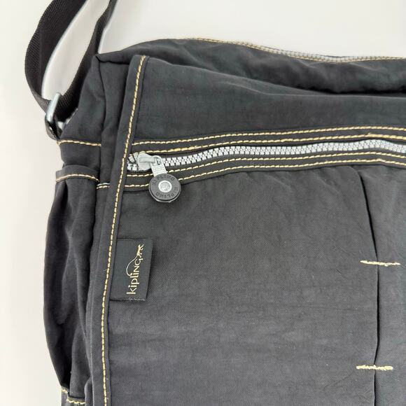 Kipling Black Messenger Cross Body Bag 14 x 11 x 3.5 Expandable Pockets Unisex - Picture 4 of 10